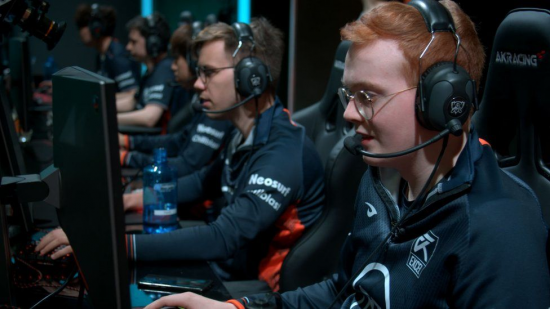 主机厂加速布局云计算市场寻求新增长机遇